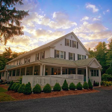 Mountaintop Lodge At Lake NaomiPocono Pines エクステリア 写真